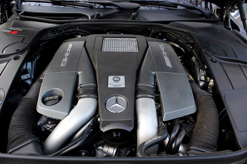 Motor Mercedes S63 AMG - foto: www.luxury360.es